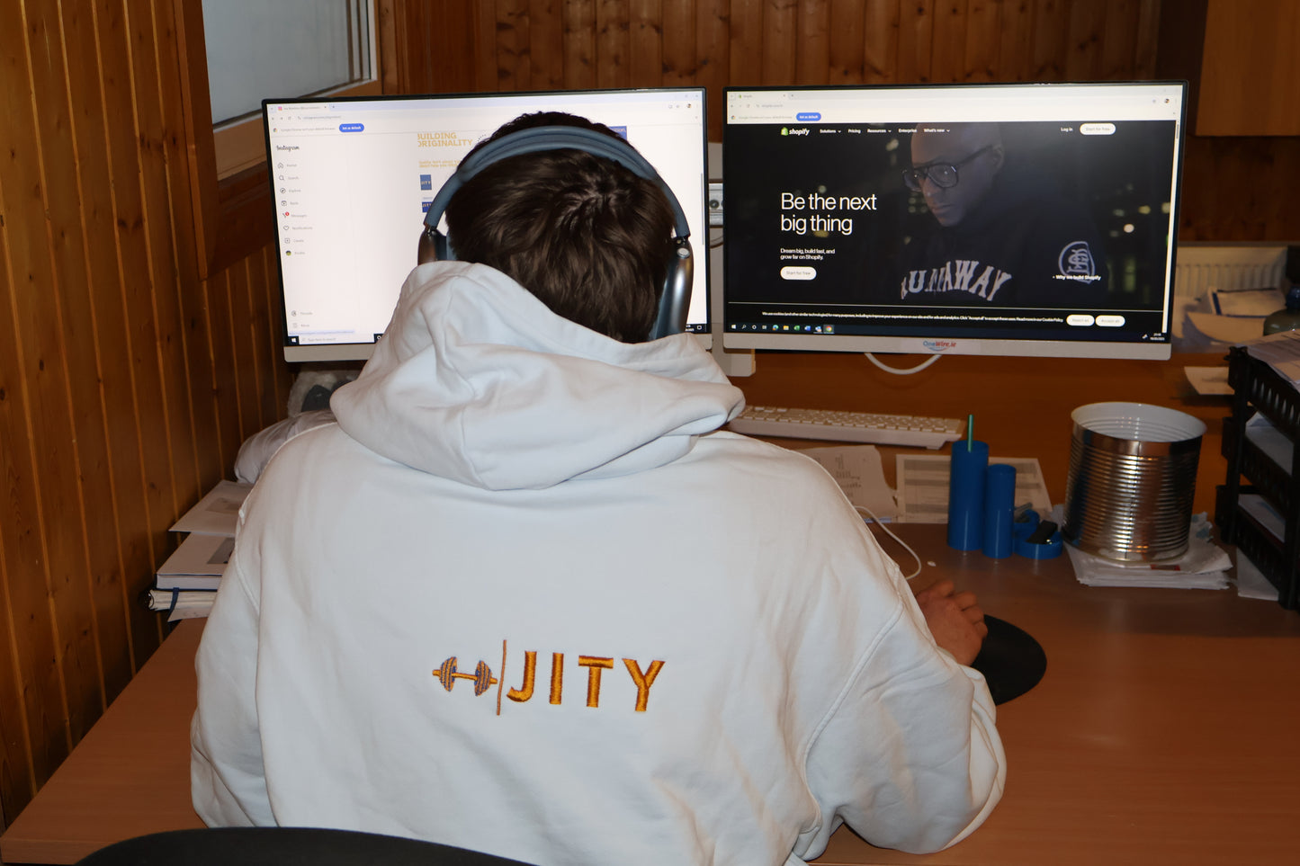 Oversized Heavy Hoodie (480gr)